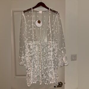 Le Rose Bridal Cover Up, Sz. L/XL